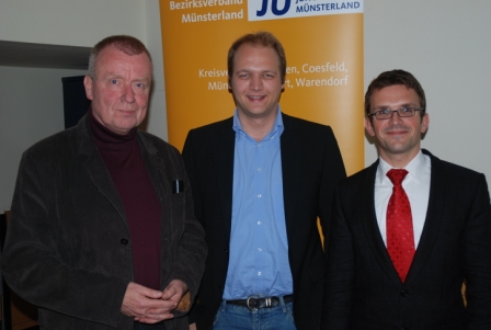 v.l.n.r.: Ruprecht Polenz, Stefan-Alexander Roh und Adrian Ziomek